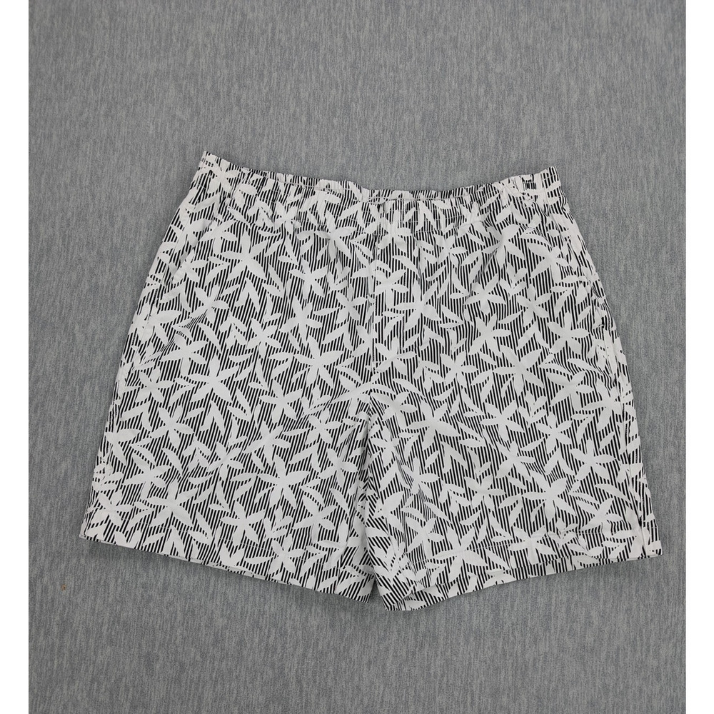 Lands' End White and Black Patterned Women's Shorts